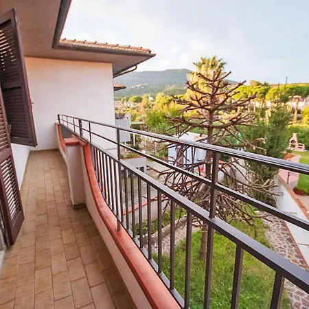 Eucharis Marina di Campo